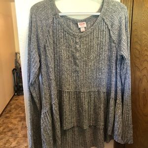Mossimo gray sweater with buttons size L